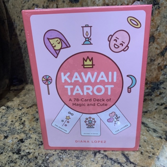 Hello Kitty Other - Kawaii Tarot: A 78-Card Deck of Magic new sealed